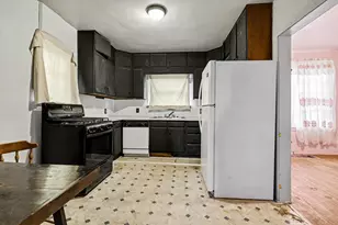 64071 M-40, Lawton, MI 49065 - Photo 8