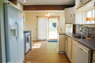 9806 Belding Rd NE, Rockford, MI 49341 - Photo 12