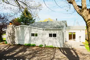 9806 Belding Rd NE, Rockford, MI 49341 - Photo 2