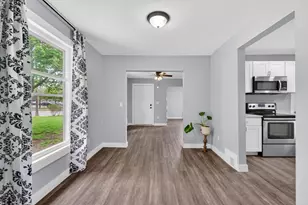 613 Hallett St, Jackson, MI 49202 - Photo 6