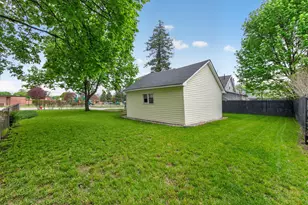 613 Hallett St, Jackson, MI 49202 - Photo 48