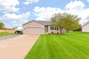 3216 Aspen Trail, Adrian, MI 49221 - Photo 2