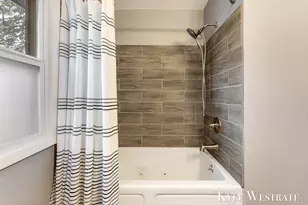 230 California Ave, Muskegon, MI 49445 - Photo 18