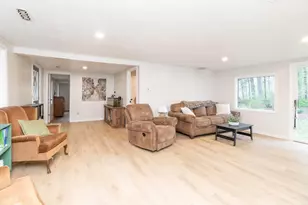5640 E S Ave, Vicksburg, MI 49097 - Photo 6