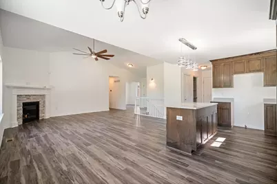 33845 Stevenson Street, Clinton Twp, MI 48035 - Photo 4