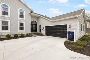 2848 Belleglade Ct SE, Grand Rapids, MI 49546 - Photo 10