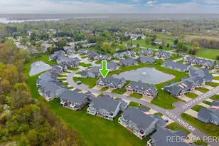 4715 W Wind Dr, Holland, MI 49423 - Photo 2