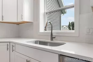 4715 W Wind Dr, Holland, MI 49423 - Photo 14