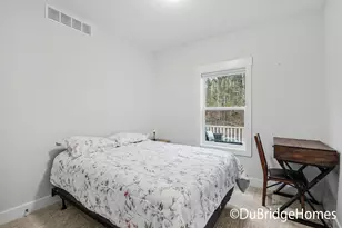 69 Blue Violet LN NE, Comstock Park, MI 49321 - Photo 18