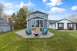 8125 W Long Lake Dr, Kalamazoo, MI 49048 - Photo 2