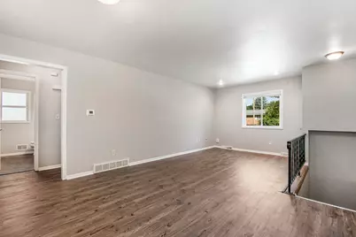 3920 Camelot Drive SE #3922, Grand Rapids, MI 49546 - Photo 2