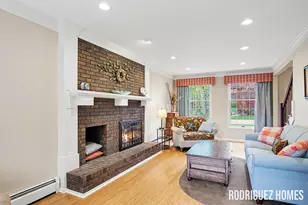 2658 Holtman Dr NE, Grand Rapids, MI 49525 - Photo 6