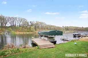 2658 Holtman Dr NE, Grand Rapids, MI 49525 - Photo 4