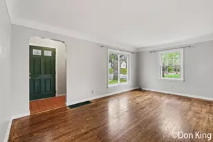 1101 Maybelle St NE, Grand Rapids, MI 49503 - Photo 4