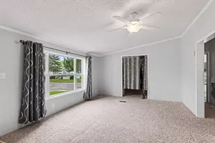 7353 Bagpipe Dr, Alma, MI 48801 - Photo 4