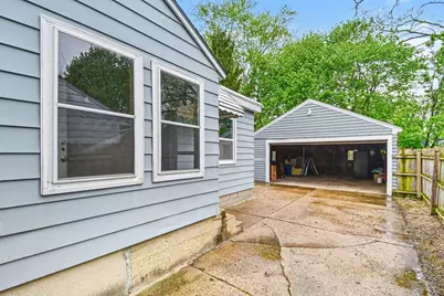 1350 Lewison Avenue NE, Grand Rapids, MI 49505 - Photo 18