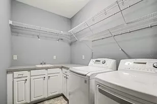 5776 Creekridge Dr, Middleville, MI 49333 - Photo 18