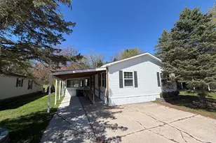1681 Sycamore Dr, Muskegon, MI 49445 - Photo 1