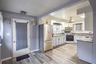 199 Grand St, Coldwater, MI 49036 - Photo 10