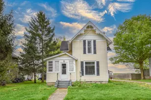 105 W Elm St, Reading, MI 49274 - Photo 1