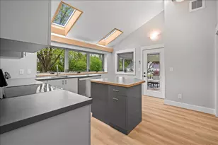 134 Holmdene Blvd NE, Grand Rapids, MI 49503 - Photo 30