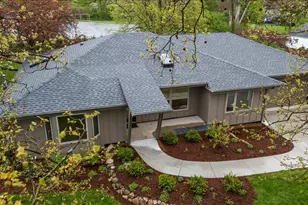 134 Holmdene Blvd NE, Grand Rapids, MI 49503 - Photo 2