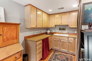 17 W 10th St, Holland, MI 49423 - Photo 16