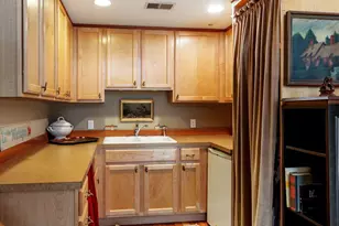17 W 10th St, Holland, MI 49423 - Photo 18