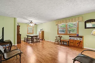 602 Kentucky Ave, South Haven, MI 49090 - Photo 4
