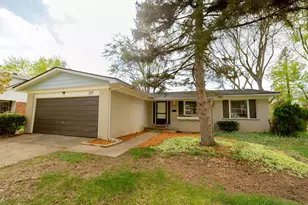 2317 Georgetown Blvd, Ann Arbor, MI 48105 - Photo 32