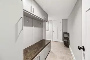 103 W Davis Ave, Ann Arbor, MI 48103 - Photo 48