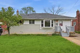 28467 Florence St, Garden City, MI 48135 - Photo 2