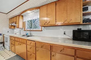 24 E Polk Rd, Hart, MI 49420 - Photo 4