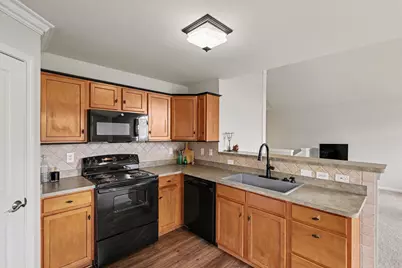 4324 Hampton Ridge Boulevard, Howell, MI 48843 - Photo 12