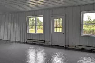 950 W 40th St, Fremont, MI 49412 - Photo 34