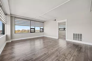 600 Broadway Ave NW, Grand Rapids, MI 49504 - Photo 14