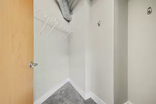 600 Broadway Ave NW, Grand Rapids, MI 49504 - Photo 20