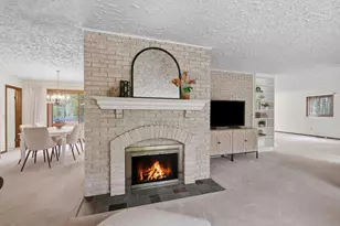 2552 Ridgewood Trail, Berrien Springs, MI 49103 - Photo 6