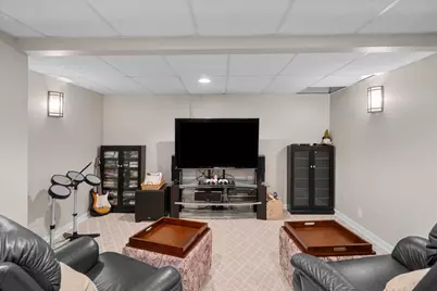 16063 Homestead Circle, Northville, MI 48168 - Photo 52