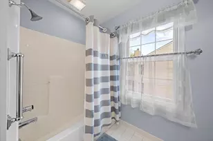 16063 Homestead Cir, Northville, MI 48168 - Photo 38