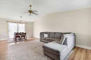 4721 Southstone Dr SE, Grand Rapids, MI 49548 - Photo 8