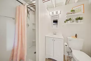 2950 W Whittier Ct, Ann Arbor, MI 48104 - Photo 22