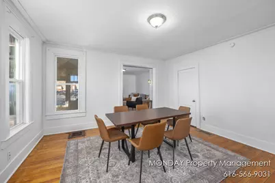 263 W Muskegon Avenue, Muskegon, MI 49440 - Photo 8
