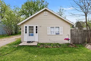 232 Sorin St, Niles, MI 49120 - Photo 10