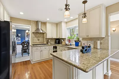 38457 James Drive, Clinton Twp, MI 48036 - Photo 8