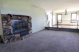18121 136th Ave, Nunica, MI 49448 - Photo 8