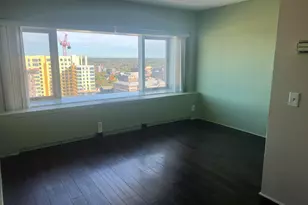 555 E William St, Ann Arbor, MI 48104 - Photo 2