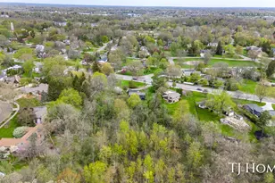 2914 Cascade Rd SE, Grand Rapids, MI 49506 - Photo 40