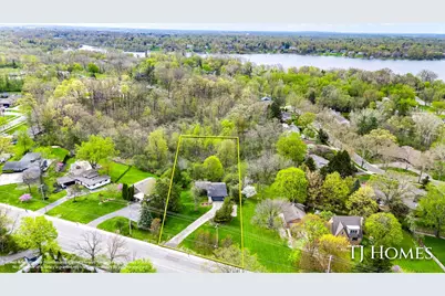 2914 Cascade Road SE, Grand Rapids, MI 49506 - Photo 2