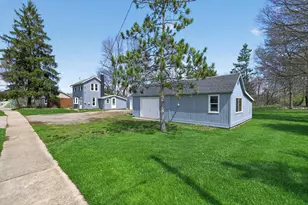 533 Ann Arbor St, Manchester, MI 48158 - Photo 4